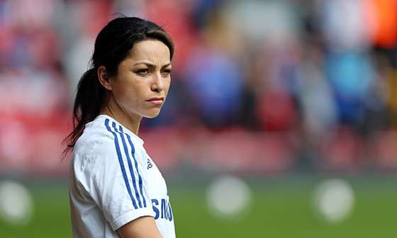 Eva-Carneiro-009