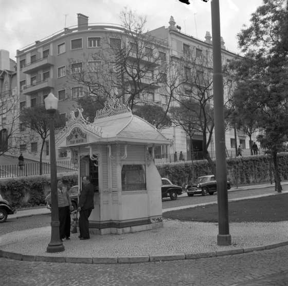 quiosque anos 60 arnaldo madureira