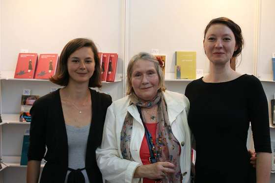 Ao centro a principal tradutora literatura portuguesa: Marie Havl&Atilde;&shy;kov&Atilde;&iexcl;