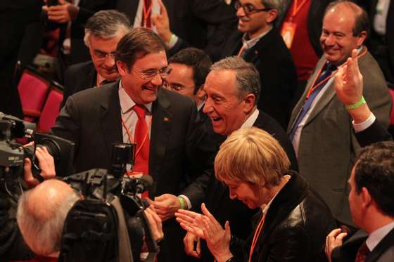 Lisboa, 22/02/2014 - XXXV Congresso Nacional do PSD que decorreu hoje no Coliseu dos Recreios em Lisboa. Pedro Passos Coelho ; Marcelo Rebelo de Sousa.(Gerardo Santos / Global Imagens)