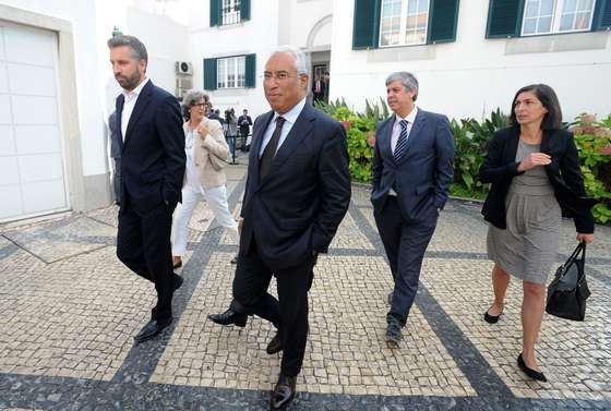 Lisboa, 09/10/2015 - Encontro entre Presidente do PSD, Presidente do CDS/PP e o SecretÃ¡rio Geral do Partido Socialista para discutirem um entendimento entre os partidos apÃ³s as eleiÃ§Ãµes legislativas, na Sede do PSD em Lisboa. AntÃ³nio Costa ( Ãlvaro Isidoro / Global Imagens )