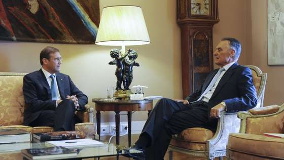 Lisboa, 19/10/2015 - O Presidente da Rep&Atilde;&ordm;blica, Cavaco Silva, recebeu em audi&Atilde;&ordf;ncia o l&Atilde;&shy;der do PSD, Pedro Passos Coelho, no Pal&Atilde;&iexcl;cio de Bel&Atilde;&copy;m em Lisboa. ( &Atilde;lvaro Isidoro / Global Imagens )
