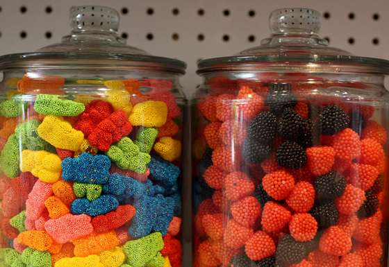 SAN FRANCISCO - APRIL 03: Glass jars filled with candy are displayed at Sweet Dish candy store April 3, 2009 in San Francisco, California. As the economy continues to struggle, candy sales are rising as Americans seek to comfort themselves during the difficult economic times. (Photo by Justin Sullivan/Getty Images)