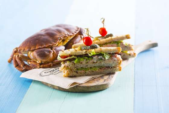 Unica sandwish de sapateira- Prego da Peixaria Alvalade