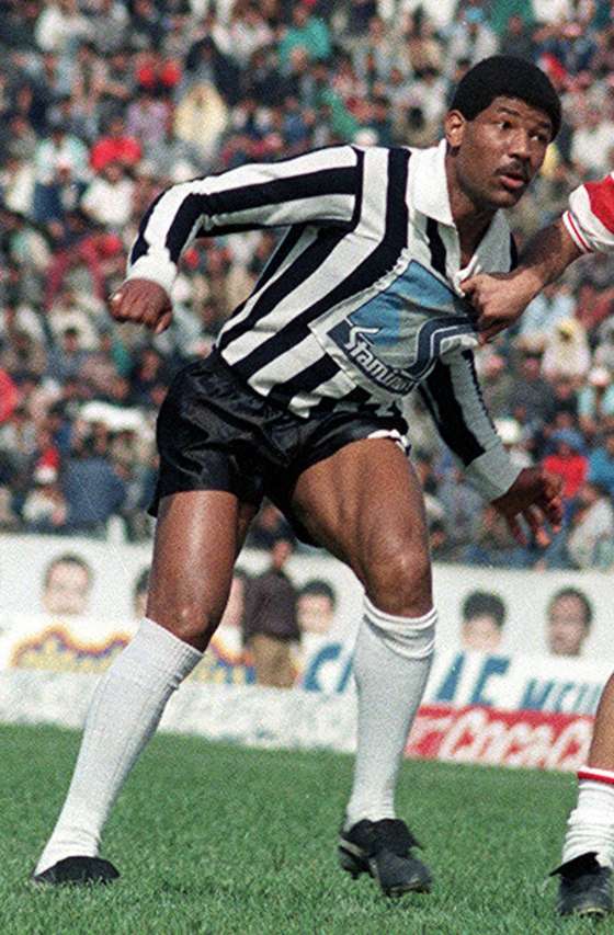 TUNIS, TUNISIA - MARCH 1:  This picture dated 29 February 1989 shows Tunisian soccer player of Sfax, Nizar Trabelsi, during a match at El-Manzeh in Tunis. Trabelsi, a former soccer player, who was arrested 13 September 2001 in Brussels was charged with attempting to use explosives, association with criminals, possession of arms of war and holding false documents. Trabelsi is suspected of having planned attacks against US interests in Europe, with the US embassy in Paris as one of the possible targets.  (Photo credit should read HABIB/AFP/Getty Images)