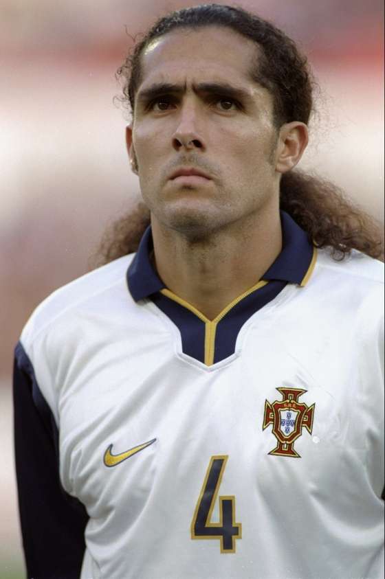 9 Oct 1999: Paulo Madeira of Portugal lines up before the EURO 2000 Group 7 Qualifier against Hungary played at the Stadium of Light, Lisbon, Portugal. The game finished in a 3-0 win for Portugal. Photography by Nuno Corriea. Mandatory Credit: Allsport UK /Allsport