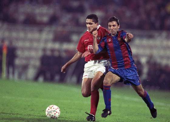 FUTEBOL, Benfica, BARCELONA, Ta?a dos Campe?es Europeus, HRISTO STOICHKOV, PAULO MADEIRA, Europhoto, 