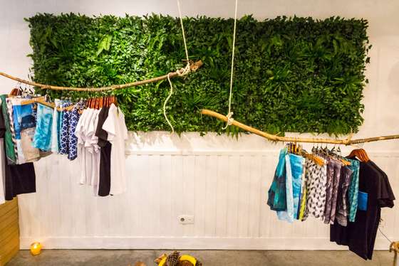 pop up store, lisboa, rua do alecrim, futah, MDMA, motoreta, loja, roupa, moda, fashion, sapatos de vela, 