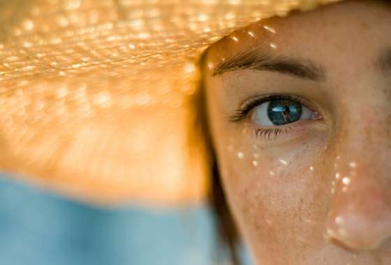 Holiday, Portrait, Women, Females, Straw Hat, Hat, Vacations, Eyelash, Human Eye, Freckle, People, Shadow, Summer, blick, intensiv, People, Weibliche Person, 