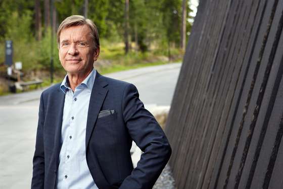 H&Atilde;&yen;kan Samuelsson