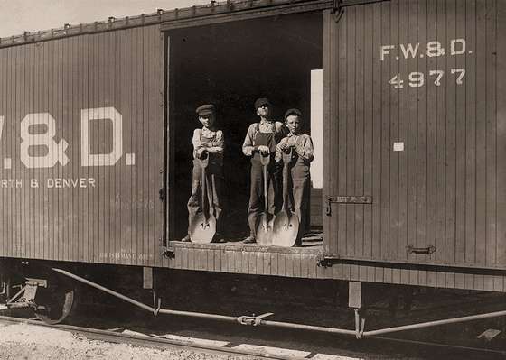 hine-shovels