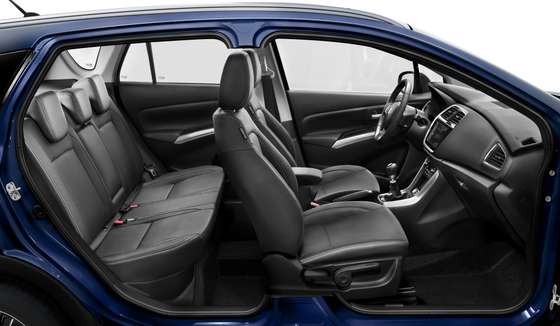 S_Cross_GLX_interior_0001