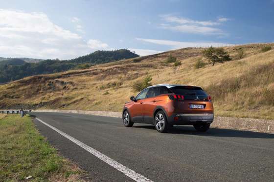 PEUGEOT3008_TestDrives_201610_56