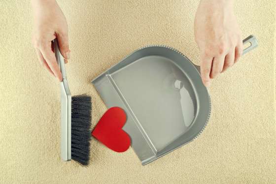 Women, Female, Hate, Dating, Reminder, Flirting, Sweeping, Housework, Pain, Leaving, Touching, Cleaning, Heart Shape, One Person, The End, Romance, Love, Loneliness, Solitude, Red, Clean, Loving, Behavior, Human Hand, Floor, Home Interior, Carpet, Broken Heart, break apart, Dustpan Brush, 