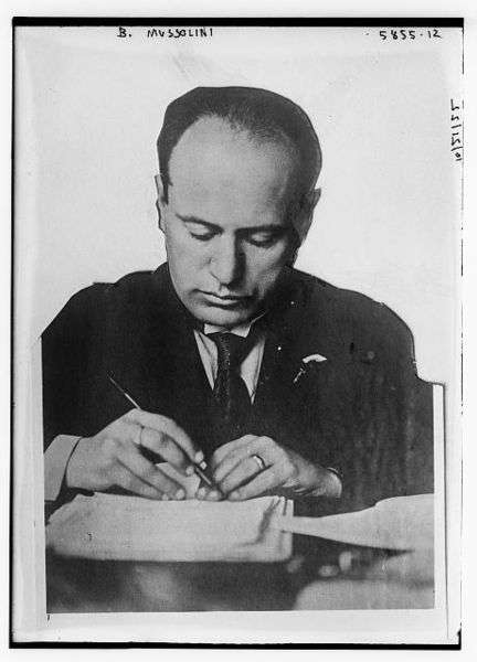 Mussolini, no in&Atilde;&shy;cio da sua carreira