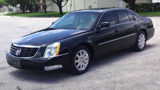 2011 Cadillac DTS Premium Collection Sedan