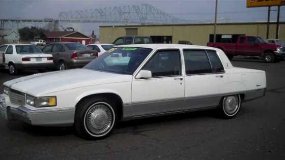 1990 CADILLAC FLEETWOOD