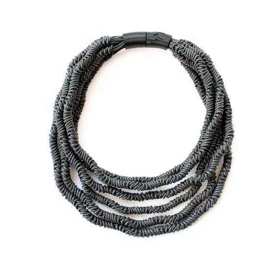 WEK_BOLD_colar em impress&Atilde;&pound;o 3d e fio atadeiro_90eur