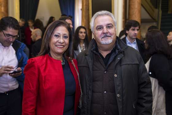 ana moura, 