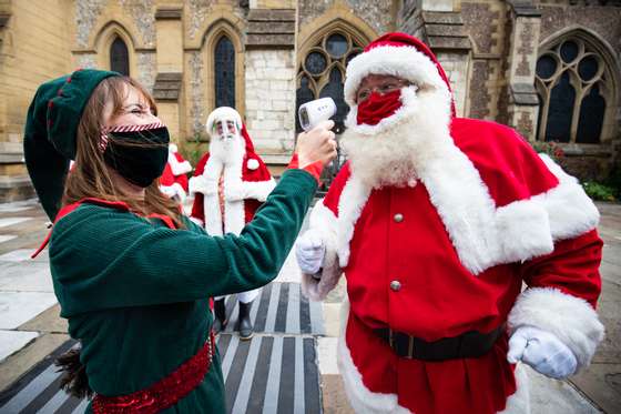 Santa school at Southwark Cathedral