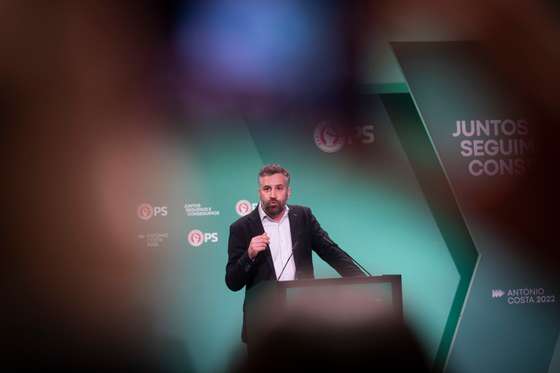 Campanhas para as elei&Atilde;&sect;&Atilde;&micro;es legislativas de 2022: Com&Atilde;&shy;cio em Aveiro do candidato pelo Partido Socialista, Ant&Atilde;&sup3;nio Costa, secret&Atilde;&iexcl;rio-geral do PS e candidato a primeiro-ministro. As elei&Atilde;&sect;&Atilde;&micro;es legislativas realizam-se no pr&Atilde;&sup3;ximo dia 30 de janeiro de 2022. Com interven&Atilde;&sect;&Atilde;&micro;es do cabe&Atilde;&sect;a de lista de Aveiro, Pedro Nuno Santos. Aveiro, 25 de janeiro de 2022. JO&Atilde;O PORF&Atilde;RIO/OBSERVADOR