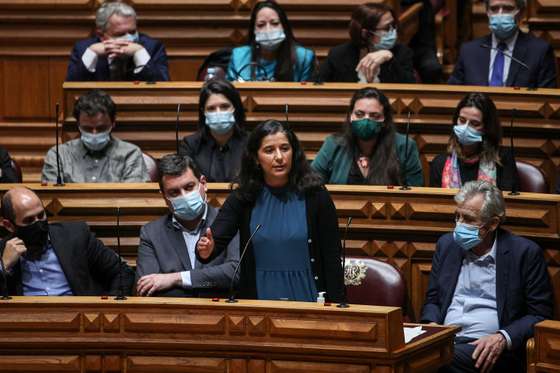 Primeiro dia dos deputados da XV Legislatura na Assembleia da Rep&Atilde;&ordm;blica. Leitura do Relat&Atilde;&sup3;rio da Comiss&Atilde;&pound;o Eventual de Verifica&Atilde;&sect;&Atilde;&pound;o de Poderes dos Deputados Eleitos e Elei&Atilde;&sect;&Atilde;&pound;o do presidente da Assembleia da Rep&Atilde;&ordm;blica. Paula Santos do PCP Lisboa, 29 de Mar&Atilde;&sect;o de 2022. FILIPE AMORIM/OBSERVADOR