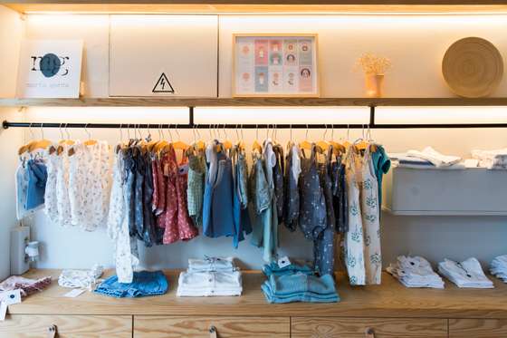 Loja de roupa para crian&Atilde;&sect;as &acirc;Maria Gorda&acirc;, que celebra 20 anos de exist&Atilde;&ordf;ncia. In&Atilde;&ordf;s Bezelga, propriet&Atilde;&iexcl;ria. Lisboa, 06 de Abril de 2022. FILIPE AMORIM/OBSERVADOR