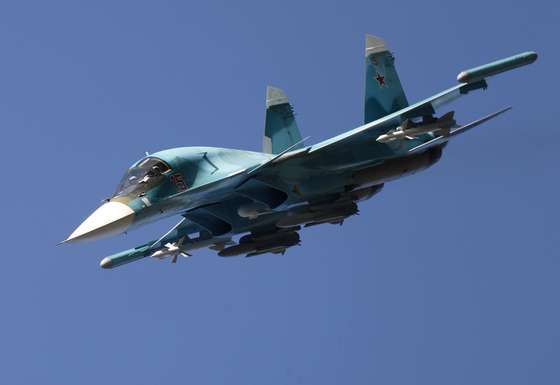 epa07803176 A Russian Sukhoi Su 34 fighter-bomber/strike aircraft performs (back) during the MAKS 2019 International Aviation and Space Salon in Zhukovsky outside Moscow, Russia, 29 August 2019. The Salon runs from 27 August to 01 September.  EPA/MAXIM SHIPENKOV