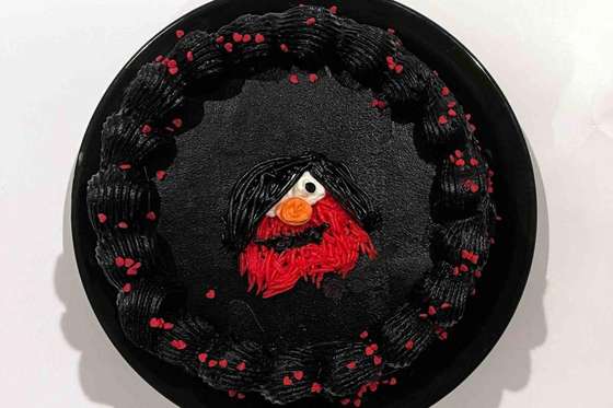 Emo Elmo cake