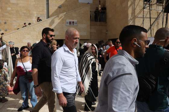 epa10565886 Director of Shin Bet Ronen Bar  attends the 'Priestly Blessing' or Cohanim prayer in Hebrew on the holiday of Passover, in front of the Western Wall, in Jerusalem, 09 April 2023. The prayer, which is performed twice a year, is only spoken by the Cohanim, the high priests of the ancient temples during the week-long Jewish holiday of Passover, commemorating the Jewish exodus from Egypt in Biblical times.  EPA/ABIR SULTAN