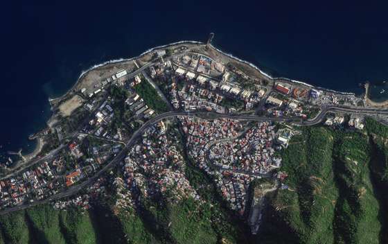 Fotografia de sat&Atilde;&copy;lite de Macuto, ap&Atilde;&sup3;s sismo Venezuela, captada 27 de junho de 2026