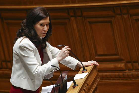 Debate parlamentar sobre o Documento de Estrat&Atilde;&copy;gia Or&Atilde;&sect;amental (DEO)