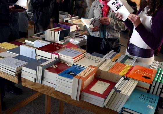 Artes, Cultura e Entretenimento, Sociedade, Cultura (geral), Hist&Atilde;&sup3;ria, Artes (geral), Literatura, Media (cultura), Pessoas, mercado livreiro