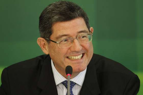Economia, Neg&Atilde;&sup3;cios e Finan&Atilde;&sect;as, Estat&Atilde;&shy;sticas (Economia), pol&Atilde;&shy;tica econ&Atilde;&sup3;mica, infla&Atilde;&sect;&Atilde;&pound;o