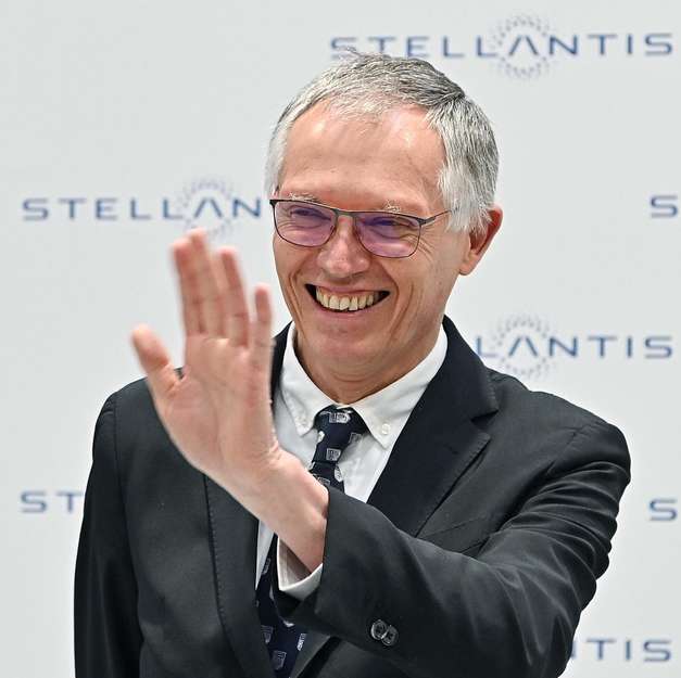 epa11270589 Stellantis CEO Carlos Tavares during the inauguration of the new production department for electrified eDct transmissions within the Mirafiori Automotive Park 2030 which also includes the battery technology center, the circular economy hub and the Green Campus, in Turin, Italy, 10 April 2024.  EPA/Alessandro Di Marco