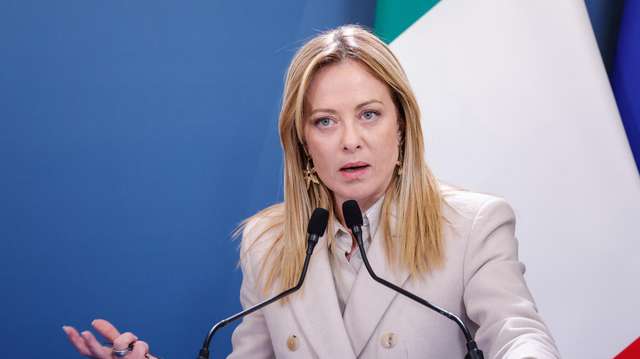 epa12675253 Italian Prime Minister Giorgia Meloni attends a press conference with German Chancellor Friedrich Merz (not pictured) on the sidelines of an intergovernmental summit between Italy and Germany at Villa Doria Pamphilj in Rome, Italy, 23 January 2026.  EPA/GIUSEPPE LAMI