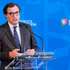 Manuel Castro Almeida, ministro da Economia, fala aos jornalistas após a reunião do Conselho de Ministros na Guarda, 1 de outubro de 2026.  MIGUEL PEREIRA DA SILVA/LUSA