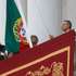 O Presidente da República, António José Seguro (D), durante o içar da Bandeira Nacional na varanda do Salão Nobre dos Paços do Concelho, na cerimónia de comemoração do Dia da Implantação da República Portuguesa, em Lisboa, 05 de outubro de 2026. ANTONIO PEDRO SANTOS/LUSA