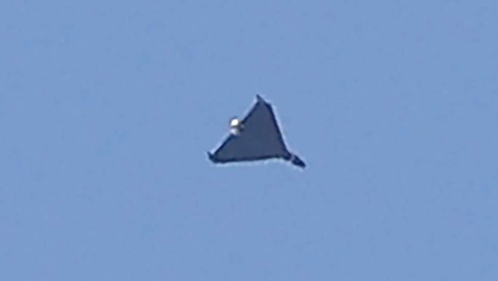 epa12359367 An unmanned aerial vehicle (UAV) flies above the Ukrainian capital during Russian strikes in central Kyiv, Ukraine, 07 September 2025, amid the Russian invasion. At least two people were killed, including a child, and dozens were injured after Russian forces launched an overnight attack over Ukraine with more than 800 drones and 13 missiles, according to the State Emergency Service of Ukraine.  EPA/SERGEY DOLZHENKO -- BEST QUALITY AVAILABLE