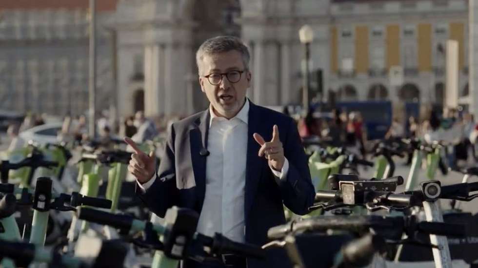 Carlos Moedas anunciou a "suspensão" das trotinetes partilhadas em Lisboa na sexta-feira