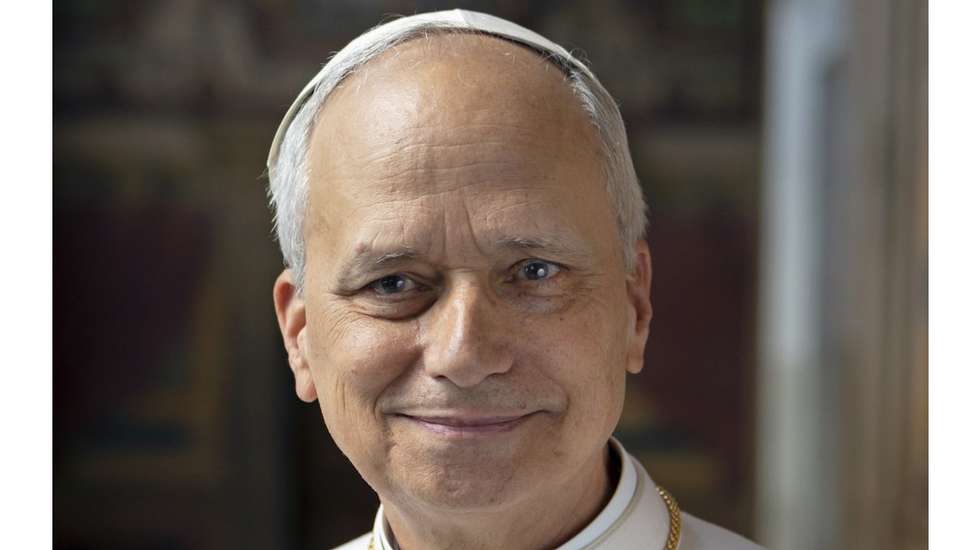 Retrato oficial de Leão XIV
