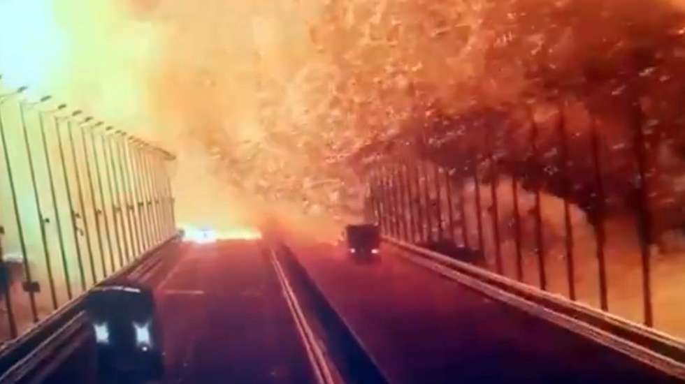 Huge fire erupts on strategic bridge linking Crimea to Russia