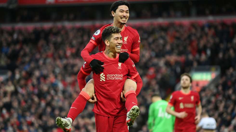 Minamino, com assistência de Firmino, fez o 3-0 no dia do seu 27.º aniversário