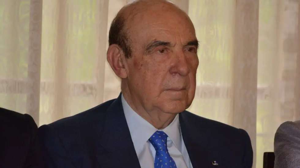 Em 2004 foi nomeado Grã-Cruz da Ordem do Infante D. Henrique