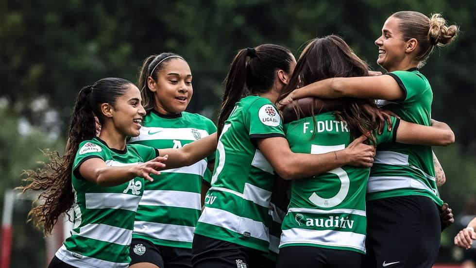 O Sporting colocou-se em vantagem logo no primeiro minuto do jogo