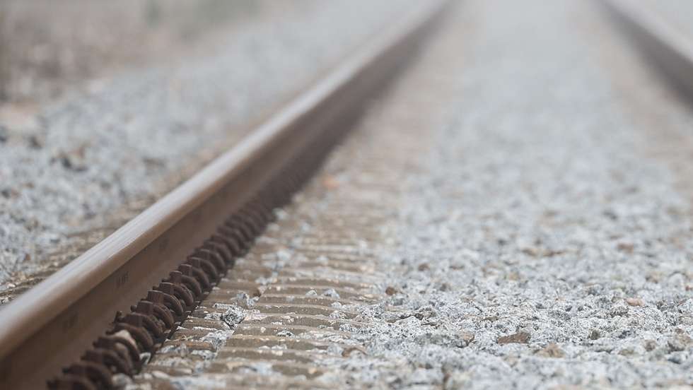 Linha ferroviária