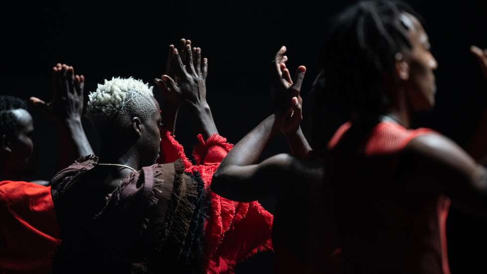 A coreógrafa ruandesa Dorothée Munyaneza e Roda de Sample & Coletivo Gira vão abrir o certame.