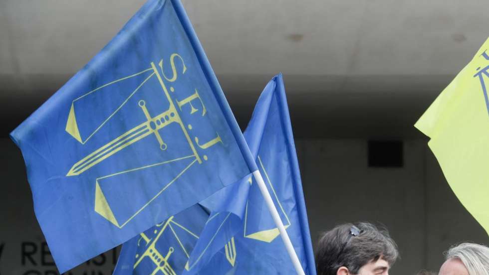 Estrutura sindical solicita que se dotem os tribunais de equipamentos de medição de temperatura e de testes rápidos