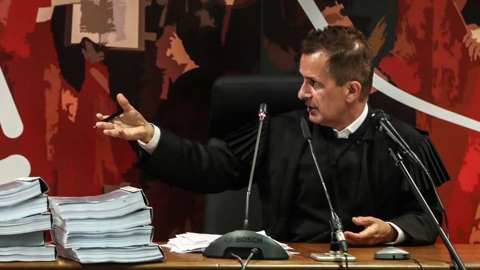 epa09125049 The judge Ivo Rosa during the instructional decision session of the high-profile corruption case known as Operation Marques, which involves the Portugal's former Prime Minister Jose Socrates,  at the Justice Campus in Lisbon, Portugal, 09 April 2021. Operation Marques has 28 defendants - 19 people and 9 companies - including former Prime Minister Jose Socrates, banker Ricardo Salgado, businessman and friend of Socrates Carlos Santos Silva, and senior executives of Portugal Telecom, and is related to crimes of active and passive corruption, money laundering, document forgery, and tax fraud.  EPA/MARIO CRUZ / POOL