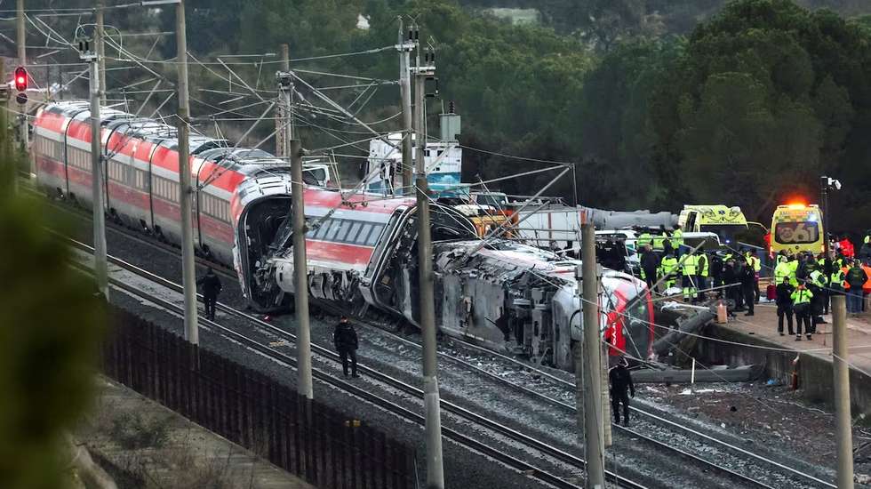 Uma fissura num carril poderá ter provocado o acidente, segundo os relatórios preliminares